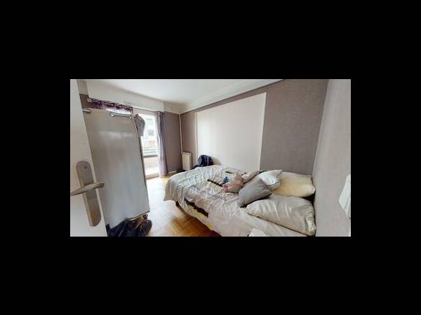 Colocation / Appartement 5 pièces de 98 m², Angers, Boulevard Henri Dunant / Photo 2