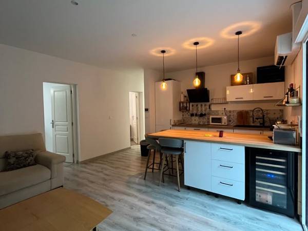 Colocation / Maison 3 pièces de 82 m², Cenon, Rue de la République / Photo 2