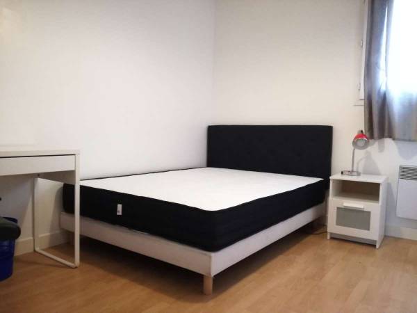 Colocation / Appartement 6 pièces de 103 m², Villejuif, Ruelle aux Puits / Photo 5