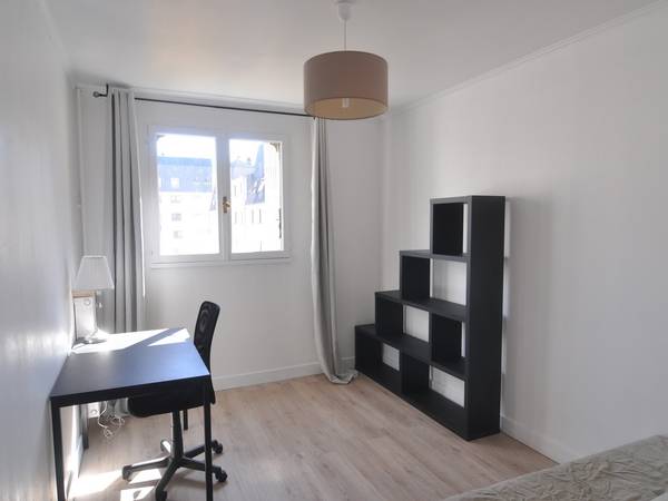 Colocation / Appartement 3 pièces de 70 m², Tours, Rue de la Hallebarde / Photo 5