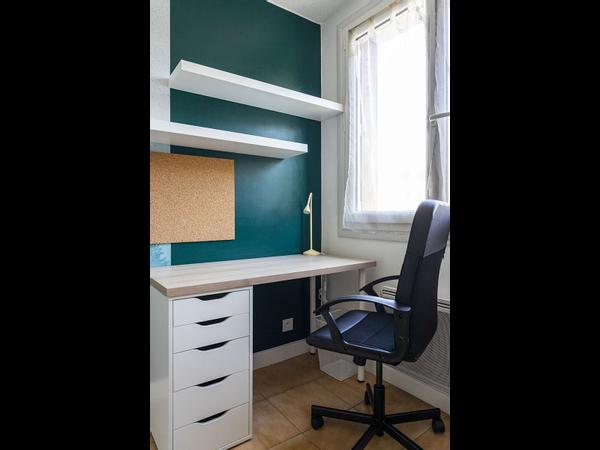 Colocation / Appartement 6 pièces de 78 m², Saint-Martin-d'Hères, D Rue Pasteur / Photo 2