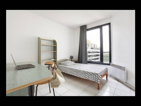 Location / Résidence 1 pièce de 18 m², Montpellier, 123 Rue Nivôse / Photo 2