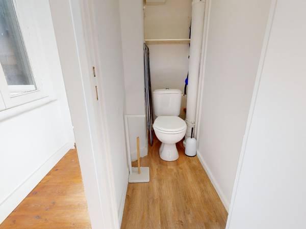 Colocation / Appartement 7 pièces de 135 m², Saint-Étienne, Rue Georges Teissier / Photo 16