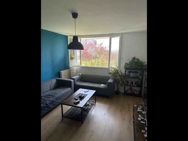 Colocation / Appartement 4 pièces de 74 m², Tours, Boulevard Winston Churchill / Photo 2
