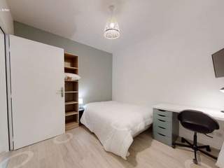 Room share, 9 rooms house, Mérignac