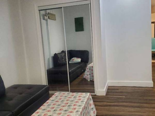Sous-location / Appartement 1 pièce de 54 m², Montréal, Rue Jean-Talon Est / Photo 8