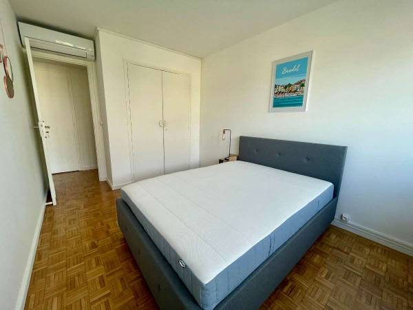 Colocation / Appartement 6 pièces de 115 m², Marseille, Boulevard Baille / Photo 9