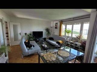 Colocation / Appartement 4 pièces de 72 m², Paris, Rue des Sept Arpents