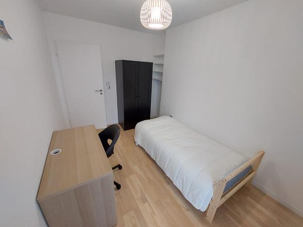 Colocation / Duplex 6 pièces de 100 m², Gif-sur-Yvette, Mail Pierre Potier / Photo 2