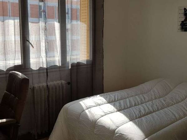 Colocation / Appartement 4 pièces de 66 m², Troyes, Rue Alexander Fleming / Photo 8