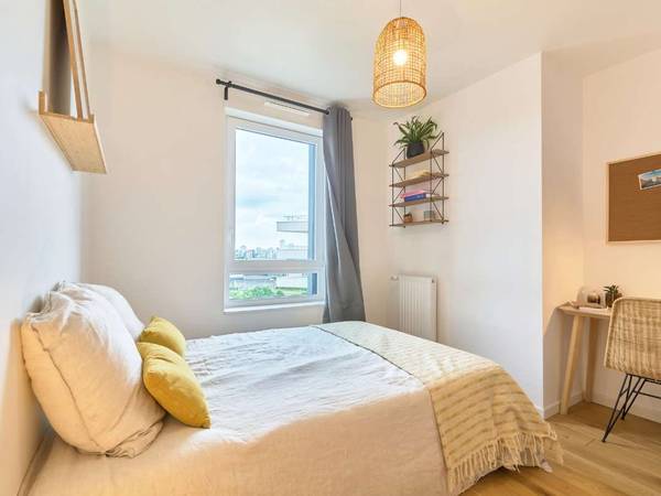 Colocation / Appartement 5 pièces de 100 m², Clichy, Rue du Général Roguet / Photo 6