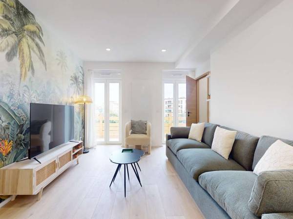 Colocation / Appartement 6 pièces de 100 m², Annemasse, Rue des Voirons / Photo 2