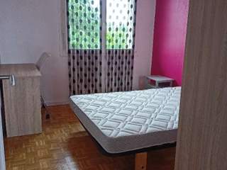 Colocation / Appartement 5 pièces de 80 m², Angers, Résidence Montesquieu