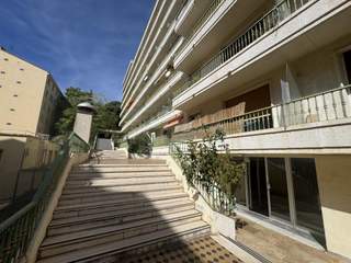 Location / Appartement 2 pièces de 61 m², Ajaccio, Residence Bonaparte