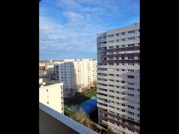 Colocation / Appartement 4 pièces de 95 m², Strasbourg, Rue de Londres / Photo 2