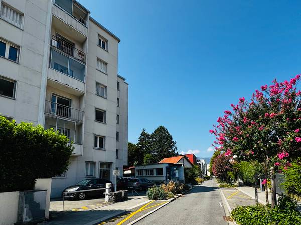 Colocation / Appartement 4 pièces de 65 m², Grenoble, Rue Blanche Monier / Photo 2