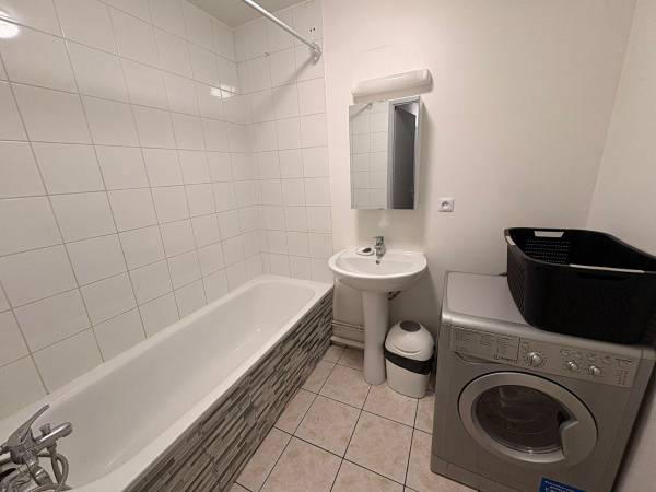 Colocation / Appartement 5 pièces de 91 m², Annemasse, Rue du Joroux / Photo 6