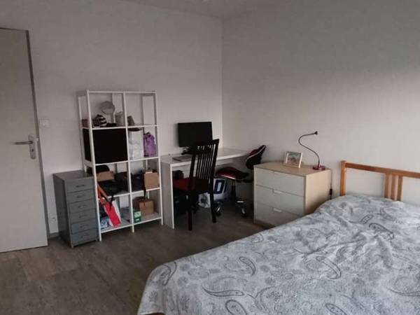 Colocation / Appartement 5 pièces de 95 m², Bordeaux, Rue Joseph Abria / Photo 2