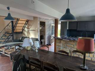 Flatsharing / 5-bedroom house · 91 m², Anost, Rue du Chateau