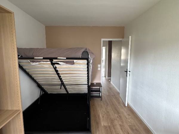 Colocation / Appartement 4 pièces de 71 m², Strasbourg, Route des Romains / Photo 2