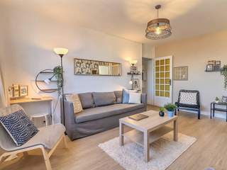 Chambre chez l'habitant / 3 rooms apartment, Nîmes