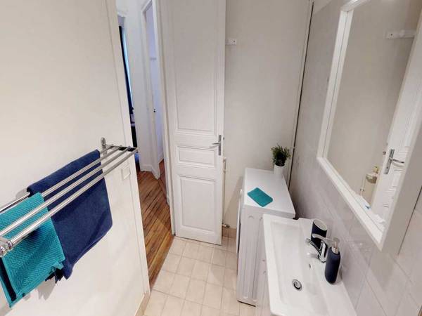 Colocation / Appartement 4 pièces de 90 m², Paris, Rue de Picpus / Photo 12