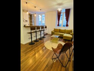 Colocation / 6 rooms apartment · 90 m², Saint-Étienne