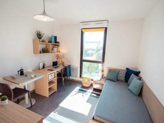 Rental / 1 room residence · 16 m², Valence, 17-à-21 Rue Jean Bertin