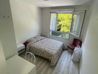 Sublet / Maison 5 pièces de 80 m², Saint-Denis, Boulevard de la Libération
