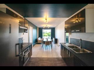Room share, 9 rooms apartment, Massy