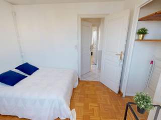 Colocation / Appartement 4 pièces de 64 m², Vénissieux, Avenue Francis de Pressensé