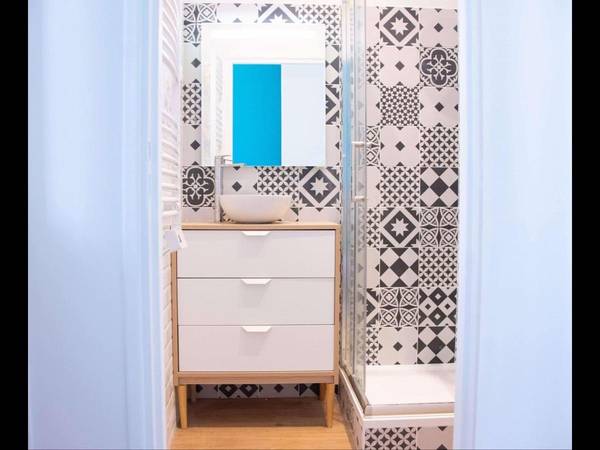 Colocation / Appartement 3 pièces de 38 m², Marseille, Rue Sainte Famille / Photo 7