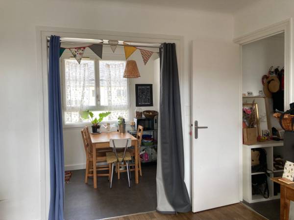 Colocation / Immeuble 3 pièces de 60 m², Rennes, Rue Jacques Cassard / Photo 2