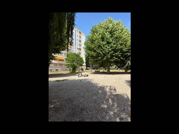 Colocation / Appartement 5 pièces de 81 m², Troyes, 14 Rue des Gayettes / Photo 21