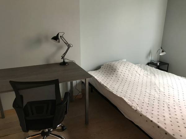 Colocation / Maison 9 pièces de 200 m², Cluny, Rue de la Liberté / Photo 4