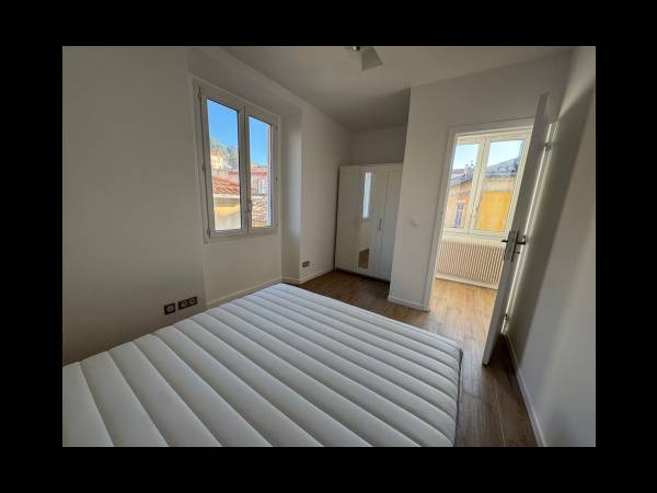 Colocation / Appartement 4 pièces de 62 m², Nice / Photo 12