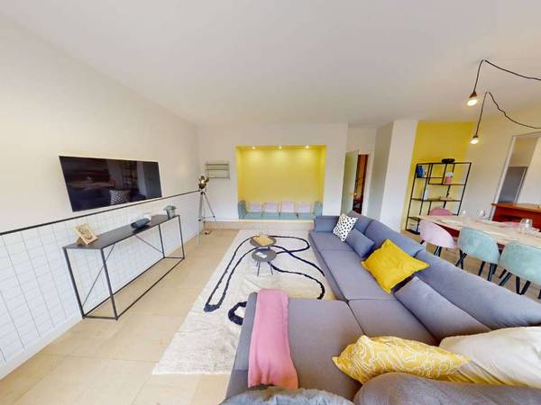 Colocation / Maison 10 pièces de 206 m², Lyon, Rue Emile Combes / Photo 2