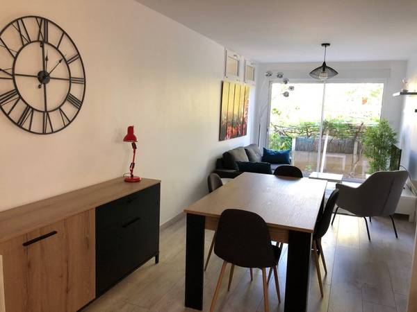 Colocation / Maison 5 pièces de 131 m², Bourges, Rue Henri Poincaré / Photo 2