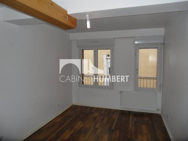 Location / Appartement 3 pièces de 65 m², Saint-Étienne, Rue Sainte Catherine / Photo 2