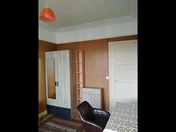 Homestay / 2-bedroom flat · 38 m², Clichy, Allées Léon Gambetta / Photo 5