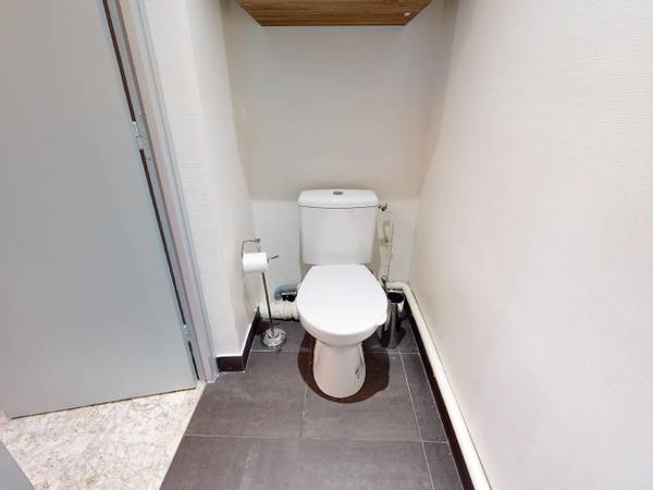 Flatsharing / 5-bedroom flat · 100 m², Bron, Rue de Prévieux / Photo 16