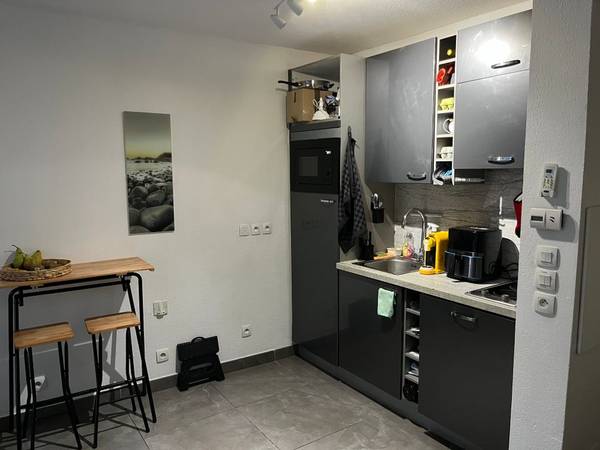 Location / Appartement 1 pièce, Antibes / Photo 2