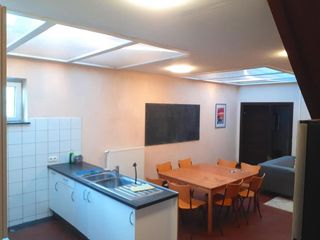 Colocation / 9 rooms house · 9 m², Liège, Rue de Serbie