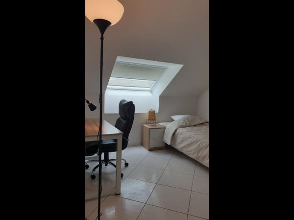 Colocation / Duplex 6 pièces de 94 m², Évry-Courcouronnes, Allée Luchino Visconti / Photo 2