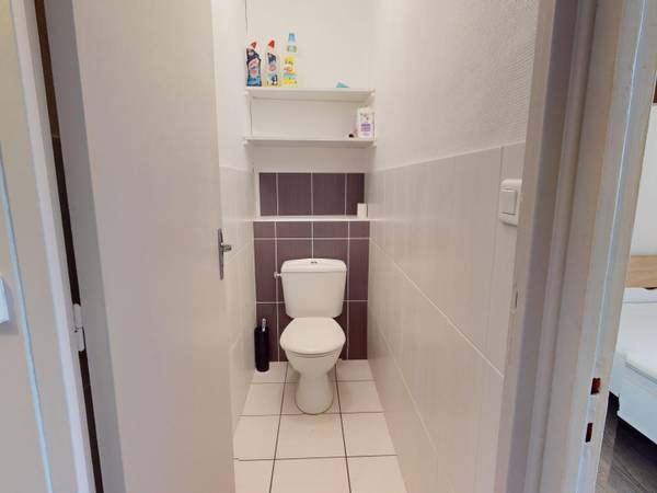 Colocation / Appartement 5 pièces de 92 m², Saint-Étienne, Rue du Onze Novembre / Photo 15