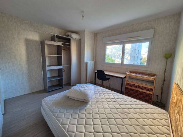 Flatsharing / 7-bedroom flat · 111 m², Angers, Boulevard d'Estienne d'Orves / Photo 2