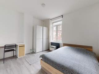 Colocation / 6 rooms house · 98 m², Roubaix, Rue Louis Decottignies