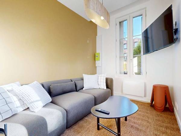 Coliving / Maison 10 pièces de 430 m², Rennes, Avenue Jean Janvier / Photo 2