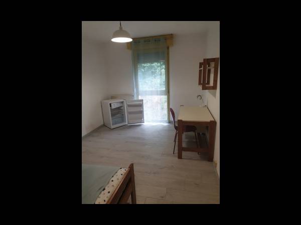 Location / Résidence 1 pièce de 23 m², Saint-Étienne, 33 Allée Chantegrillet / Photo 2