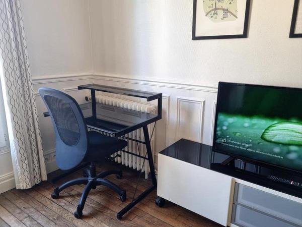 Colocation / Appartement 3 pièces, Courbevoie / Photo 2